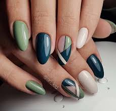 Modele Noi De Unghiute Superbe Pentru A Iesi In Evidenta Trendy Nail Art Designs Trendy Nails Nail Art Diy