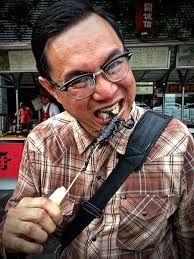 Amazon.com: Sigh, Gone: A Misfit's Memoir of Great Books, Punk Rock, and  the Fight to Fit In: 9781250194718: Tran, Phuc: Books