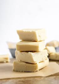 Vegan White Chocolate Fudge 6 Ingredients Simple Method Recipe Vegan White Chocolate White Chocolate Fudge Vegan Fudge