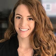 Elizabeth Cardinal's Instagram, Twitter & Facebook