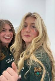 Shannon Corson's Instagram, Twitter & Facebook