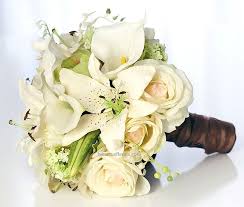 Pin By Blitz On Pretty Wedding Things Lily Bouquet Wedding Calla Lily Bridal Lily Wedding