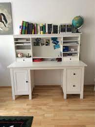 Hemnes ist eine möbelserie von ikea, die in allen räumen eingesetzt wird. Schreibtisch Mit Aufsatz Ikea Hemnes In 04357 Leipzig Fur 90 00 Zum Verkauf Shpock De