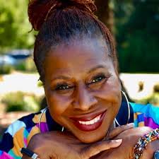 Former pro hoopster now counsels other athletes