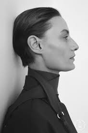 Fashion model Veronika Kunz and their looks