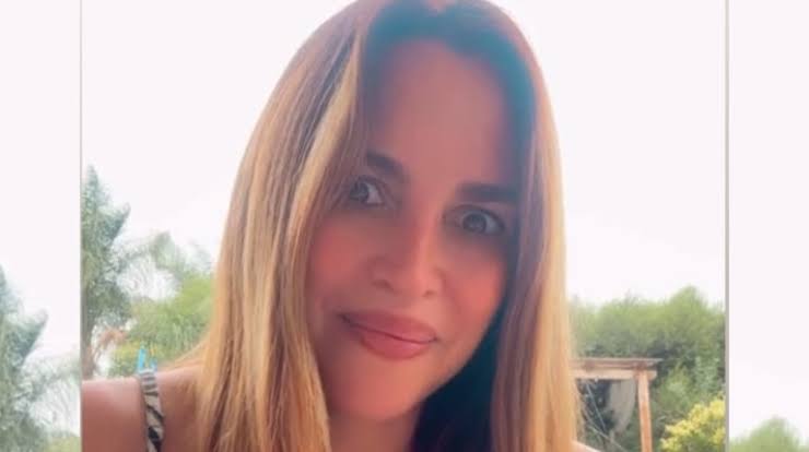 Belén Francese compró una cajita musical por Internet y se indignó al ver  lo que recibió