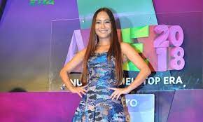 Anugerah meletop era 2018 (ame2018) berlangsung penuh meriah di axiata arena, bukit jalil, kuala lumpur pada 8 april. Di Sekitar Karpet Merah Anugerah Meletop Era 2018