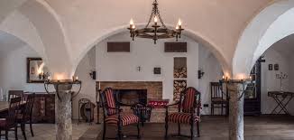 Our map displays the areas and neighborhoods around all aschau am inn hotels so you can see how close you are from landmarks and attractions, and then refine your search within the larger area. Hellhof Herzlich Willkommen