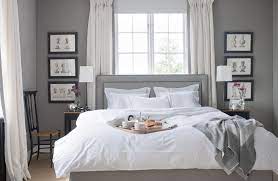 Bed In Front Of Window Small Master Bedroom Bedroom Arrangement Master Bedroom Windows