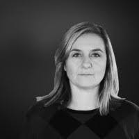 Joni Benton's Instagram, Twitter & Facebook