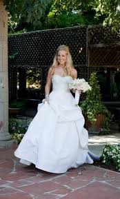 Monique Lhuillier Meringue Wedding Dress Used Size 10 2 000 Stunning Wedding Dresses Dresses Monique Lhuillier Wedding Dress