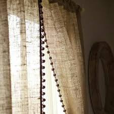 Mejores precios 2020 en cortinas diferentes para sala. 8 Bonitas Maneras Para Decorar Tus Cortinas Merceria La Costura Cortinas De Arpillera Decoracion Cortinas Cortinas