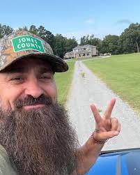 Right back where I belong. High Point, NC & Fredericksburg, VA; much love &  many thanks for sharing your weekend with us. I had the best time working  the merch table and