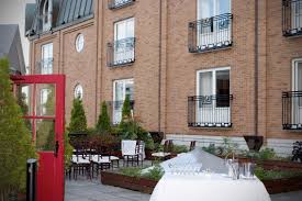 Terrasse De La Salle James Hunt Auberge Saint Antoine Et Restaurant Panache House Styles Mansions House