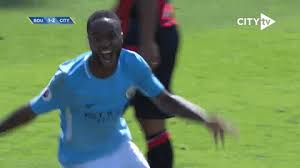 But he still hasn't changed his unique style of running.compared to a goose and even made fun of. Manchester City Var Meme