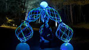 Or using light as a healer to create public places of wellbeing. Liquid Space Studio Roosegaarde