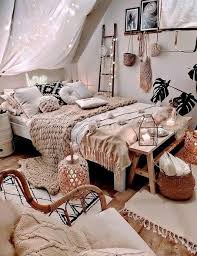 46 Awesome Organization Hacks That Will Transform Your Bedroom 35078 Small Bedroom Smallbedroom Room Inspiration Bedroom Aesthetic Bedroom Cozy Room Decor
