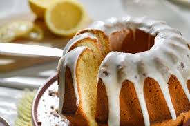 So wird der kuchen mit schuss nämlich unvergleichlich saftig. Zitronen Gugelhupf Rezept Von Backen De