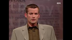 Nytt på nytt er et norsk studiobasert humorprogram som har gått på nrk1 siden 1999. Nytt Pa Nytt 09 04 1999 Forste Nytt Pa Nytt Sending Youtube