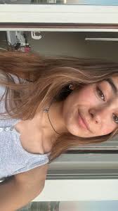 Hi there🌻 I'm 20 year girl from Copenhagen, Denmark. I'm looking for a  host family starting in January 2026 , ideally in central Madrid , but I'm  open to other locations too