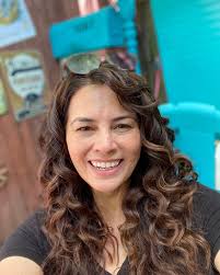 Thank Linda and Joe for making my hair look Super Model good. You did this  Mommy make over right!!!