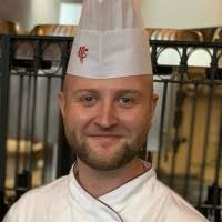 300+ "Valentin" profiles