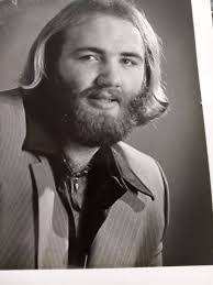 Bob Martins's Instagram, Twitter & Facebook