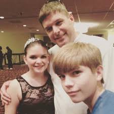 Melissa Stauffer (@mel0203ann)