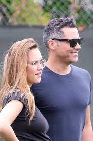 Only high quality pics and photos with jessica alba. Familie Alba Jessica Cash Und Ihre Tochter Gala De
