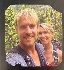 Question… I heard someone found the match of what the shape of the photo  was ??? ( the jon and Kimberly somewhere in the rocky mountains  picture)Forrest Fenn box ???