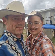 Where to find bullriding schools and practice pens in Colville WA area?