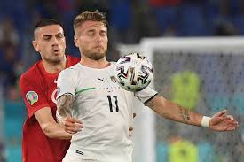 Três a zero pra itália está esmagar a turquia a segunda parte jaquir está na origem do três a zero depois processos simples pé pro pé a estância de e aplicação do rebate de primeira de é tirar a bola. Confira Imagens De Turquia X Italia Pela Eurocopa Gazeta Esportiva
