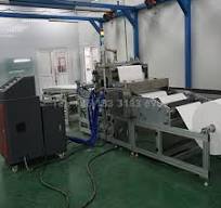 Exportador de máquinas encoladoras y plegadoras de filtros HEPA