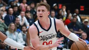 Kings, Raptors eyeing free agent guard
