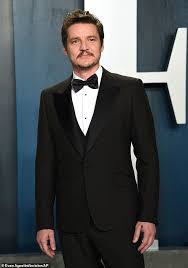 Turns out, he's exactly who we thought. Wonder Woman 1984 Star Pedro Pascal Says He Forgot He Was In Nbc S Very Risky Pilot In 2011 Aktuelle Boulevard Nachrichten Und Fotogalerien Zu Stars Sternchen