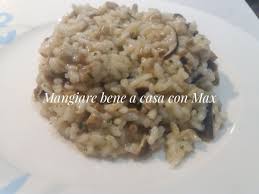Risotto Con Funghi Chiodini Freschi Risotto Ai Funghi Risotto Cibo Etnico