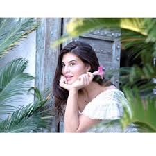 Jacqueline Fernandez Latest Hot Insta Pics Actress Doodles View anonymously and download the original quality content from instagram. jacqueline fernandez latest hot insta