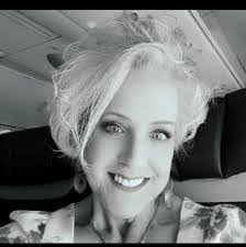 Dawn Parmelee's Instagram, Twitter & Facebook