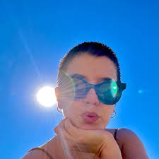 Julia Pellizzer (@juliapellizzer) • Instagram photos and videos