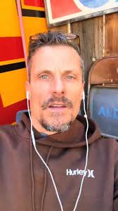 These grinder profiles are getting wild! #research #comedy #singlemomsaga