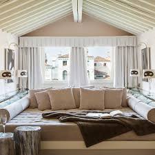 Bedroom View Of Venice S Grand Canal Palazzina Venice Italy Enjoy Bespoke Service A 16th Cen Luxurious Bedrooms Luxury Hotel Design Luxury Bedroom Master