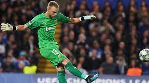 Join the discussion or compare with others! Corona Infektion Cillessen Verpasst Em