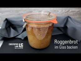 Unser Geliebtes Sauerteigbrot Halt Sich Im Durchschnitt Bis Zu Einer Ganzen Woche Aber Was Kann Man M Brot Im Glas Backen Brot Im Glas Sauerteigbrot Ohne Hefe