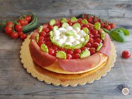 Questa Base Morbida Per Torta Salata Impazzava L Anno Scorso Sul Web Rimbalzando Di Gruppo In Gruppo Di Blog In Blog Nel 2020 Idee Alimentari Cibo Ricette Estive