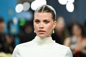 How To Incorporate Quiet Luxury Into Your Everyday Style