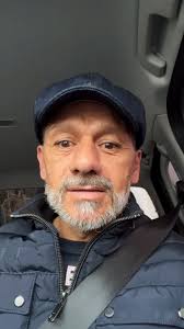 ☺️En la previa del programa con Santiago Ascacibar, compartimos el saludo  de Nelson Vivas, quién lo hizo debutar en Primera División con la camiseta  del Pincha⚽, #JaqueYMate #Ascacibar #EDLP ...