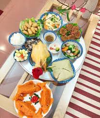 Những chị em không có thời gian nấu nướng hoặc không đủ tự tin để trổ tài bếp núc cho gia đình đông người trong ngày lễ quan trọng này cũng có thể lựa chọn giải pháp cứu cánh là đặt mâm cỗ trọn gói 10 món giao tới tận nhà. Mam Cá» Cung Ong Cong Ong Tao Ngáº­p Tran Mxh Xem Xong Ai CÅ©ng Ngá»p Thá» Vi Qua Ä'áº¹p