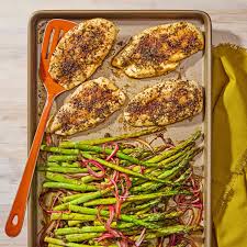 LWWD-Sheet-Pan-Balsamic-Chicken-and-Asparagus-Beauty-1x1-0f38dd81045b4ef8891d7ea8c235c77e.jpg