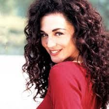 Vicki Vann's Instagram, Twitter & Facebook