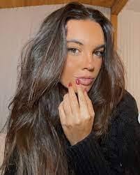 Jaclyn Childs's Instagram, Twitter & Facebook